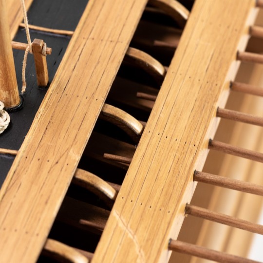 1404-Bireme galère Grecque 1/35 bateau en bois Amati