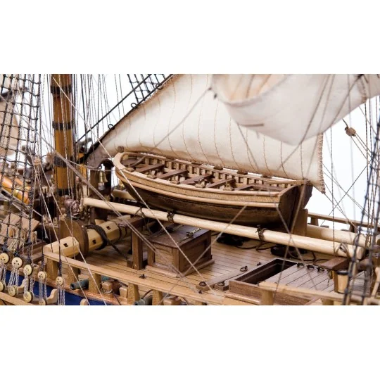 14005-Bateau Endeavour 1/54 kit construction bois OcCre - 14005