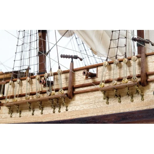 14006-Bateau Bounty 1/45 kit construction bois OcCre - 14006
