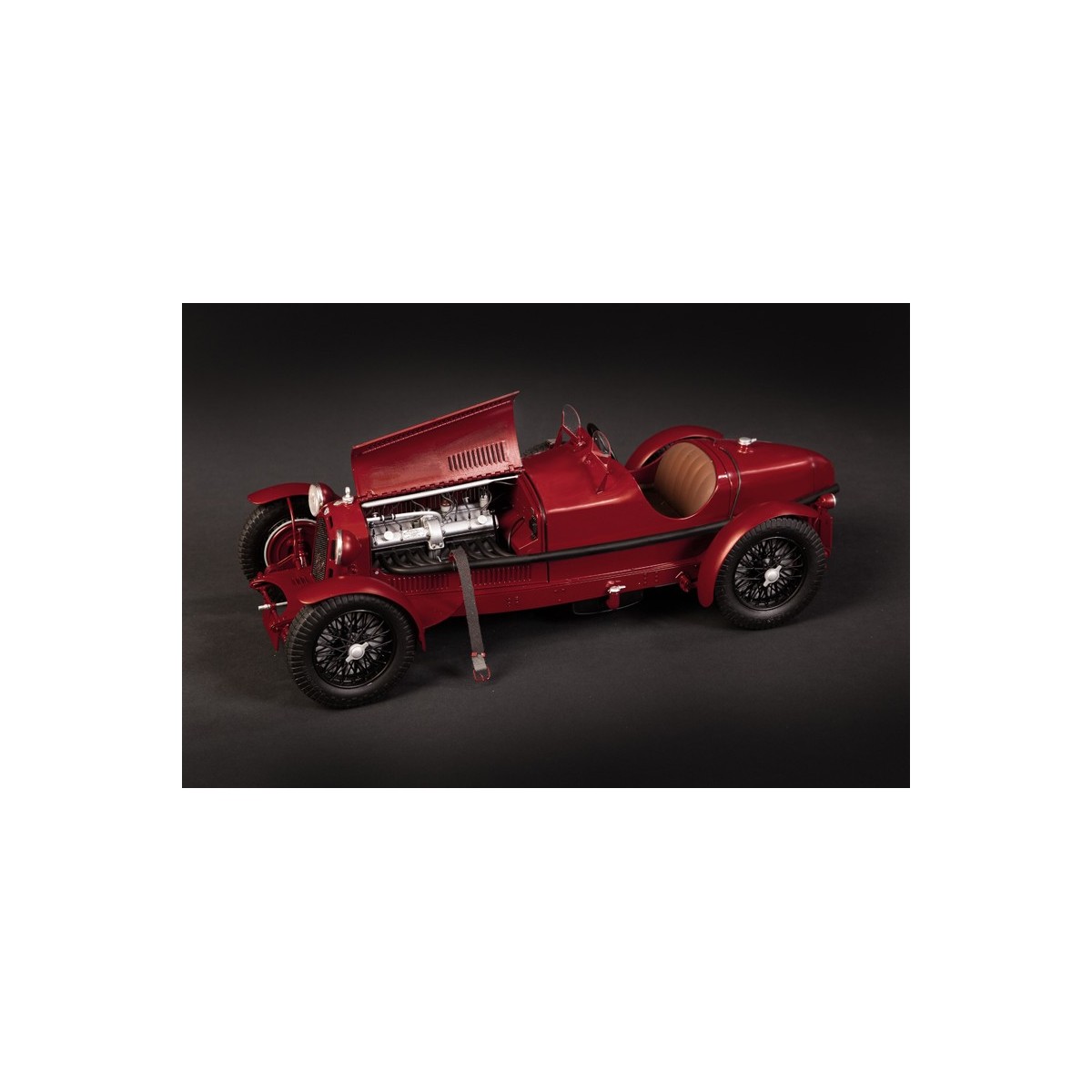 Alfa Romeo 8C 2300 Roadster 1/12 Italeri Italeri I4708 - 7 Alfa Romeo 8C 2300 Roadster 1/12 Italeri Italeri I4708 - 7