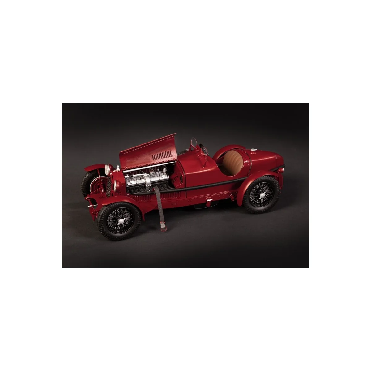 Alfa Romeo 8C 2300 Roadster 1/12 Italeri Italeri I4708 - 7 Alfa Romeo 8C 2300 Roadster 1/12 Italeri Italeri I4708 - 7