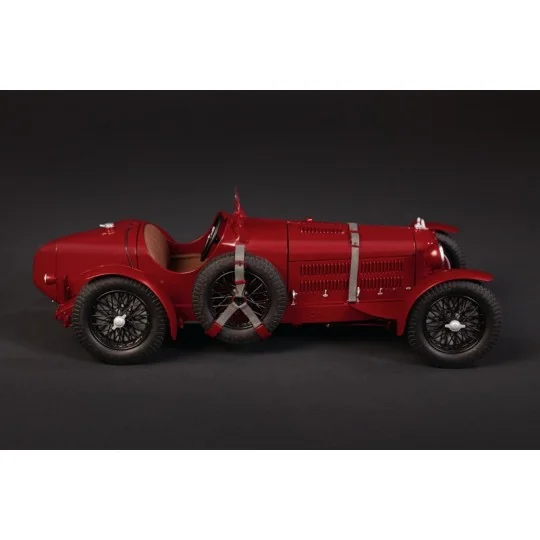 Alfa Romeo 8C 2300 Roadster 1/12 Italeri Italeri I4708 - 10 I4708-Alfa Romeo 8C 2300 Roadster 1/12 Italeri - I4708