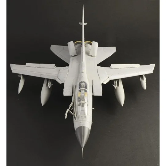 Tornado GR.4 1/32 Italeri Italeri I2513 - 9 I2513-Tornado GR.4 1/32 Italeri - I2513