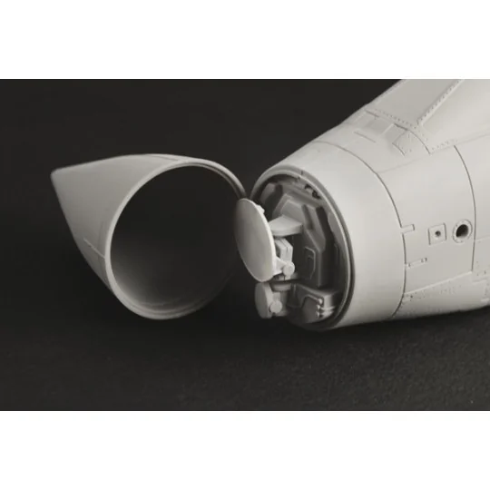 I2513-Tornado GR.4 1/32 Italeri