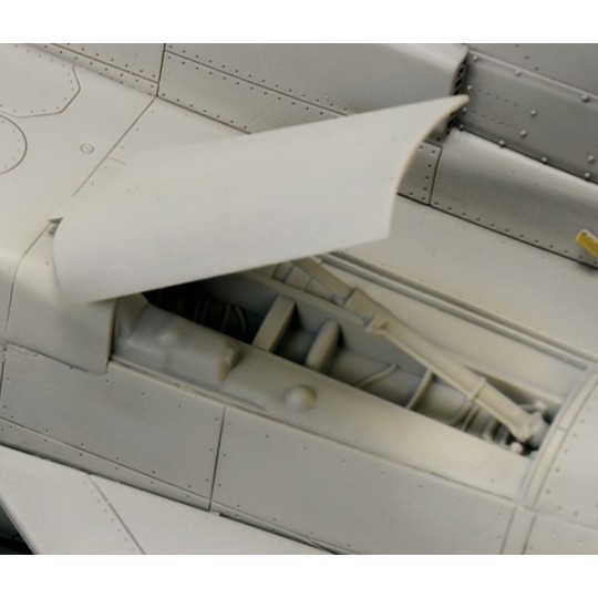 I2513-Tornado GR.4 1/32 Italeri - I2513