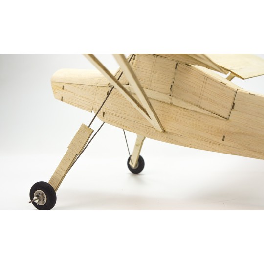R0201-Fiesler Storch Fi156 0.77m R02 Balsa Kit DW Hobby