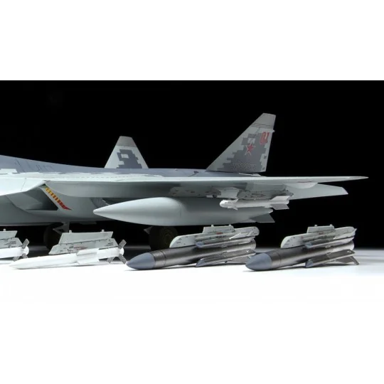 Z4824-Sukhoi SU-57 Felon 1:48 Zvezda - Z4824