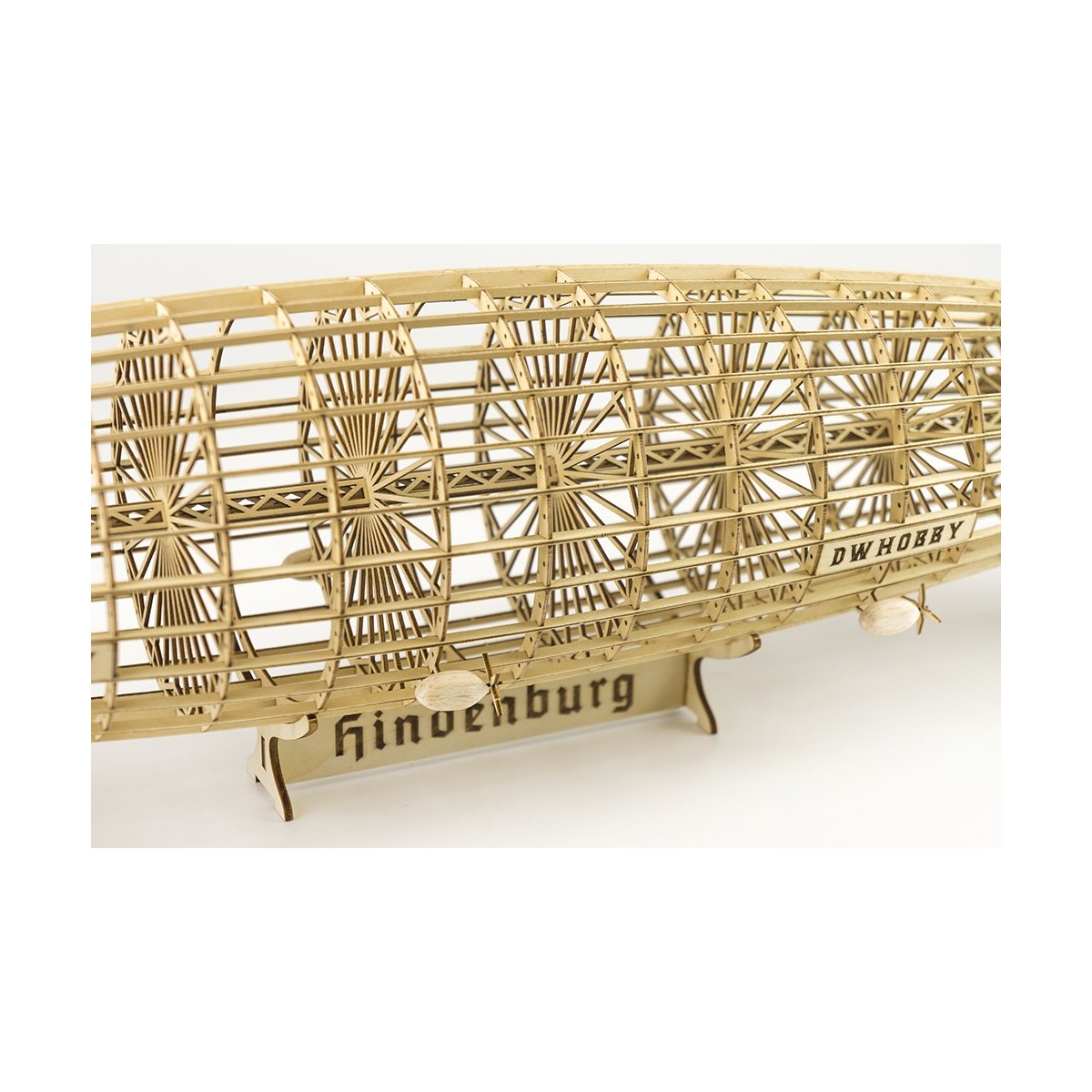 Dirigeable Zepplin LZ-129 HINDENBURG + VITRINE 1/408 découpe laser bois DW Hobby DW Hobby - Dancing Wings Hobby VS33 - 11