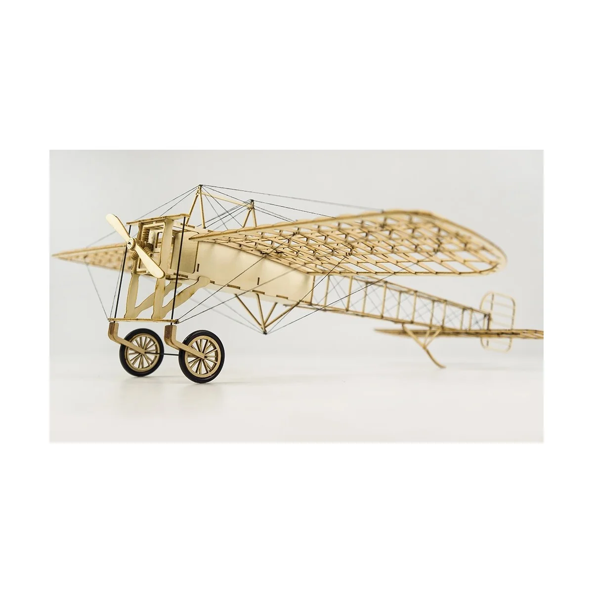 Bleriot XI 1/23 découpe laser bois, modèle statique DW Hobby DW Hobby - Dancing Wings Hobby VX14 - 5 Bleriot XI 1/23 découpe laser bois, modèle statique DW Hobby DW Hobby - Dancing Wings Hobby VX14 - 5