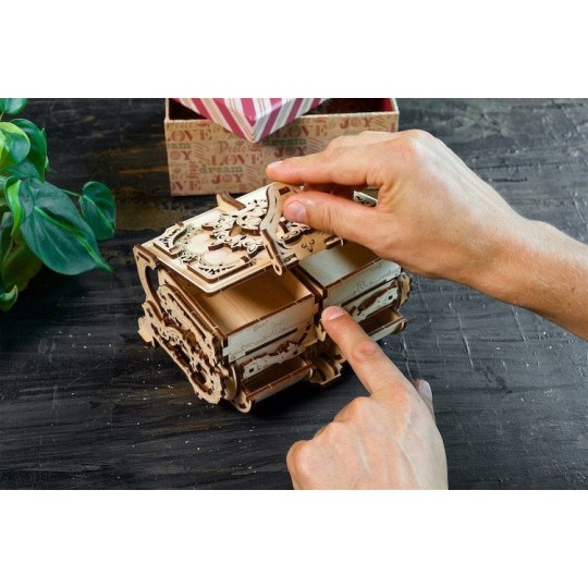 UG-70089-Ancient Puzzle Box 3D wood UGEARS