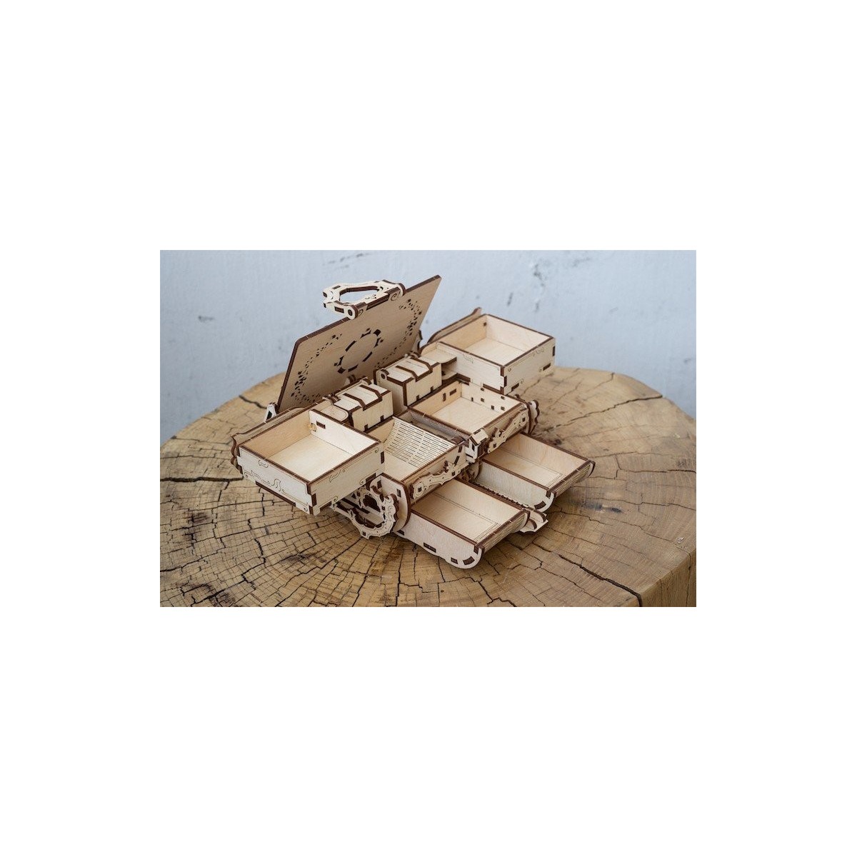 Boîte Antique Puzzle 3D bois UGEARS UGEARS UG-70089 - 11