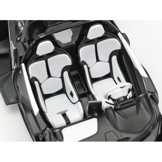 24355-McLaren Senna 1/24 Tamiya