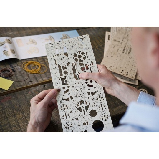 UG-70135-Navire De Recherche Puzzle 3D bois UGEARS