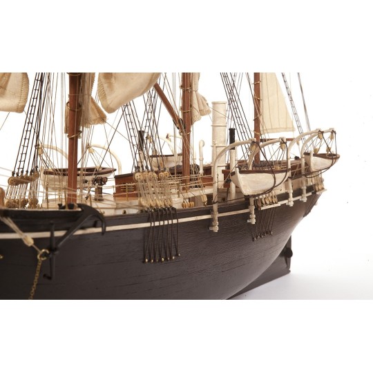 12008-Bateau Endurance 1/70 kit construction bois OcCre