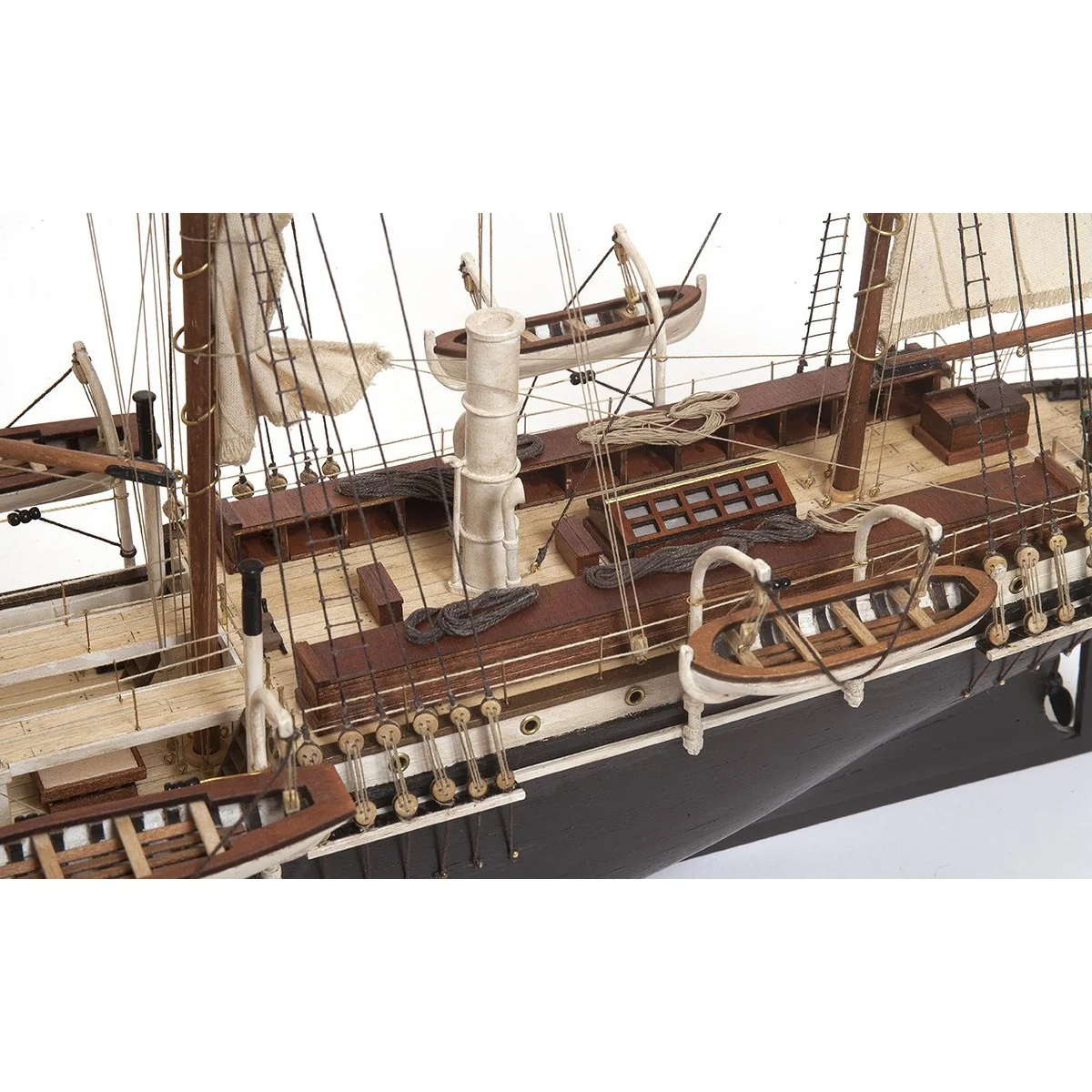 Bateau Endurance 1/70 kit construction bois OcCre OcCre 12008 - 11 Bateau Endurance 1/70 kit construction bois OcCre OcCre 12008 - 11