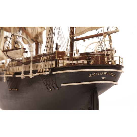 12008-Boat Endurance 1/70 Kit Construction Wood OcCre