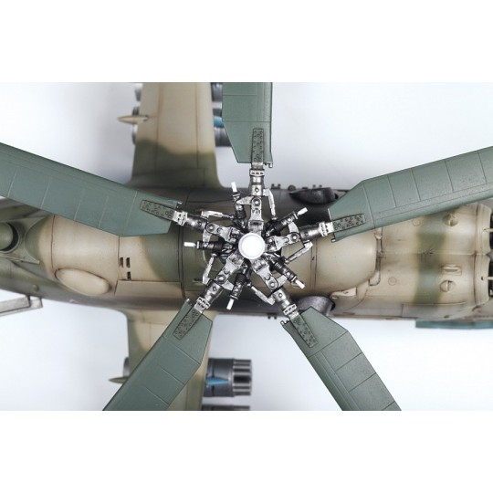 Z4812-Mil Mi-24P Hind F 1/48 Zvezda
