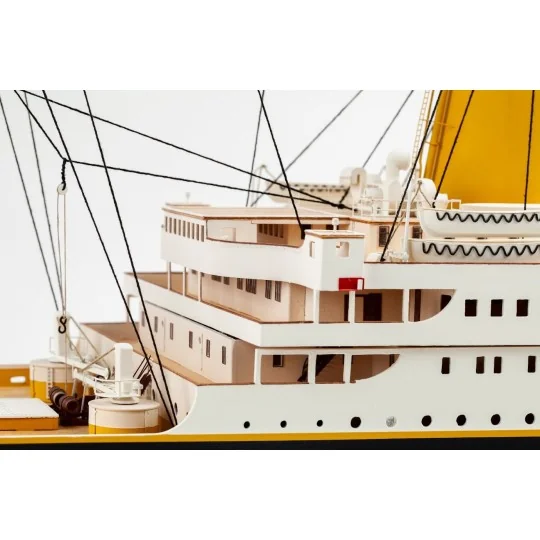 S052510-Building boat RMS Titanic 510 1/144 Billing Boats - S052510