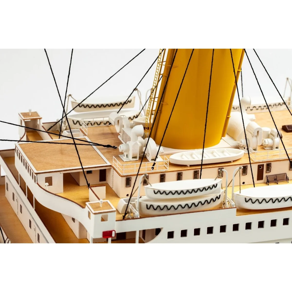 Building boat RMS Titanic 510 1/144 Billing Boats S052510 - 10