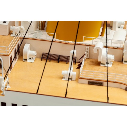 S052510-Bateau à construire RMS Titanic 510 1/144 Billing Boats - S052510