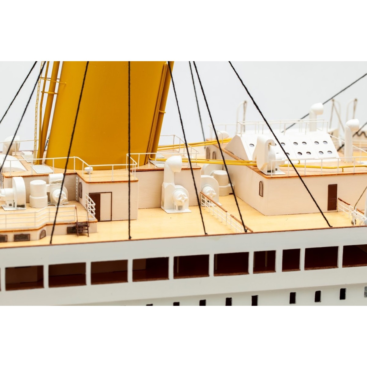 Bateau à construire RMS Titanic 510 1/144 Billing Boats S052510 - 17