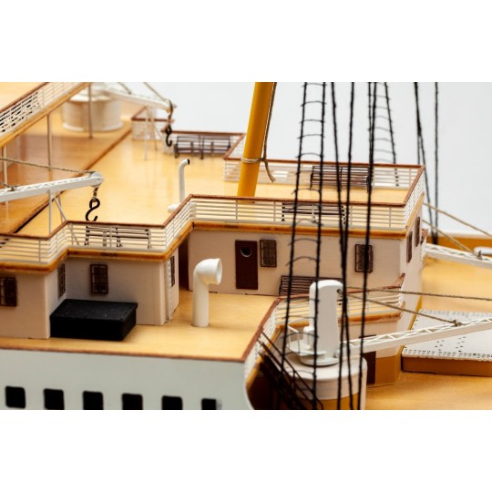 S052510-Building boat RMS Titanic 510 1/144 Billing Boats