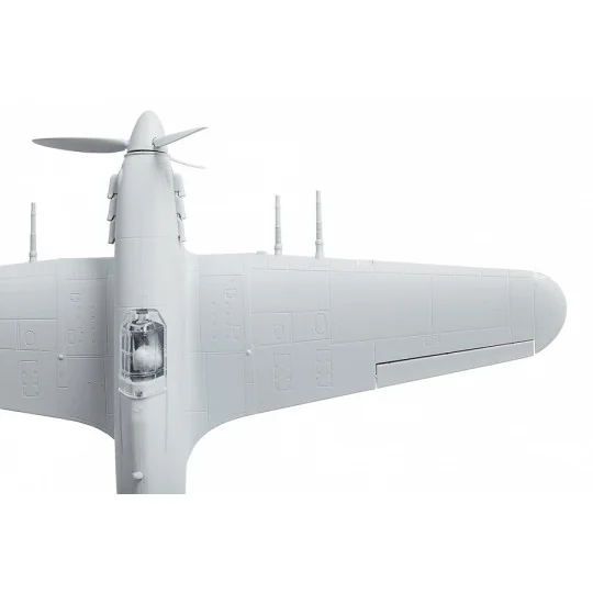 Z7322-Hurricane Mk.IIc 1/72 Zvezda - Z7322