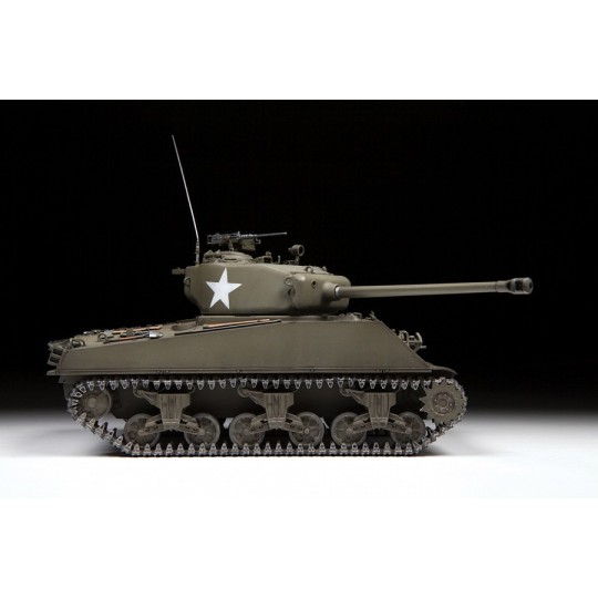 Z3676-Tank Sherman M4A3 (76) 1/35 Zvezda