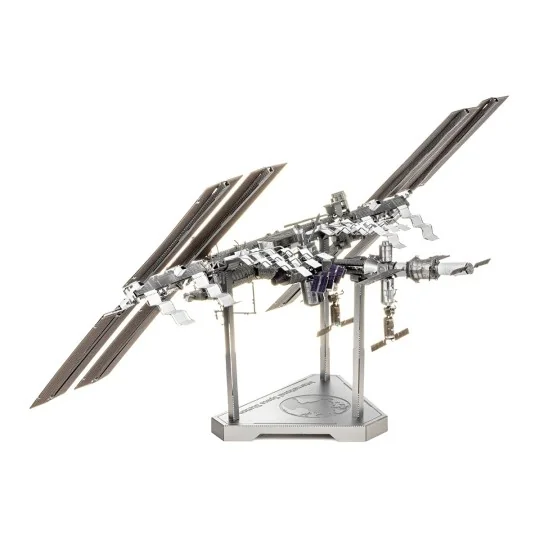 ICX140-Iconix International Space Station Skycrane Metal Earth - ICX140