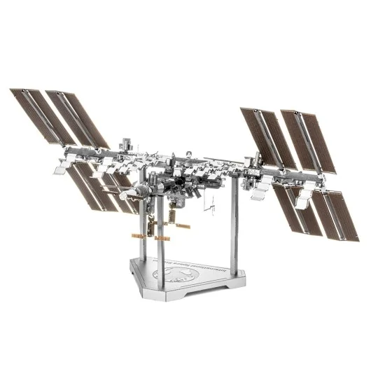 ICX140-Iconix International Space Station Skycrane Metal Earth - ICX140