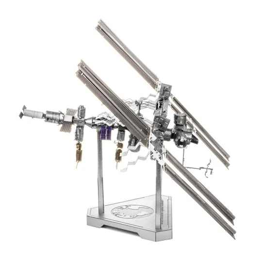 ICX140-Iconix International Space Station Skycrane Metal Earth - ICX140