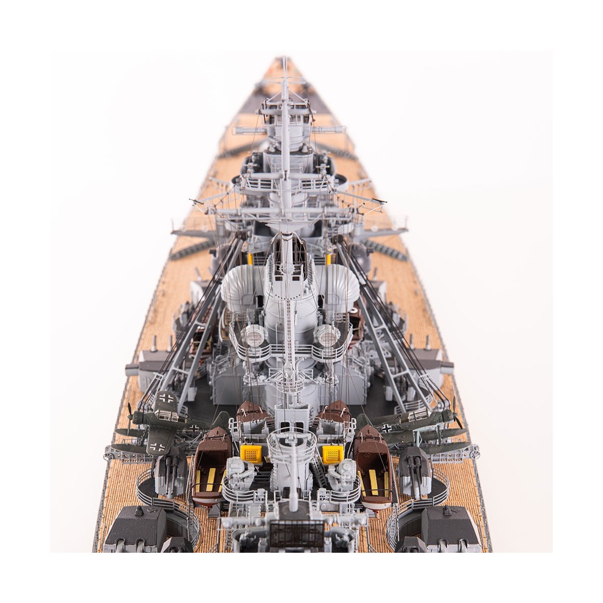 Kit German Battleship Bismarck 1/200 wooden boat Amati Amati 1614 - 3