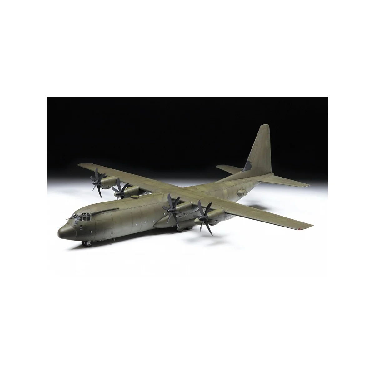 C-130H Hercules 1/72 Zvezda Zvezda Z7324 - 3 C-130H Hercules 1/72 Zvezda Zvezda Z7324 - 3