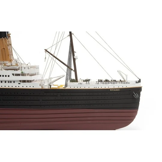 14009-Bateau Titanic 1/300 kit construction bois OcCre