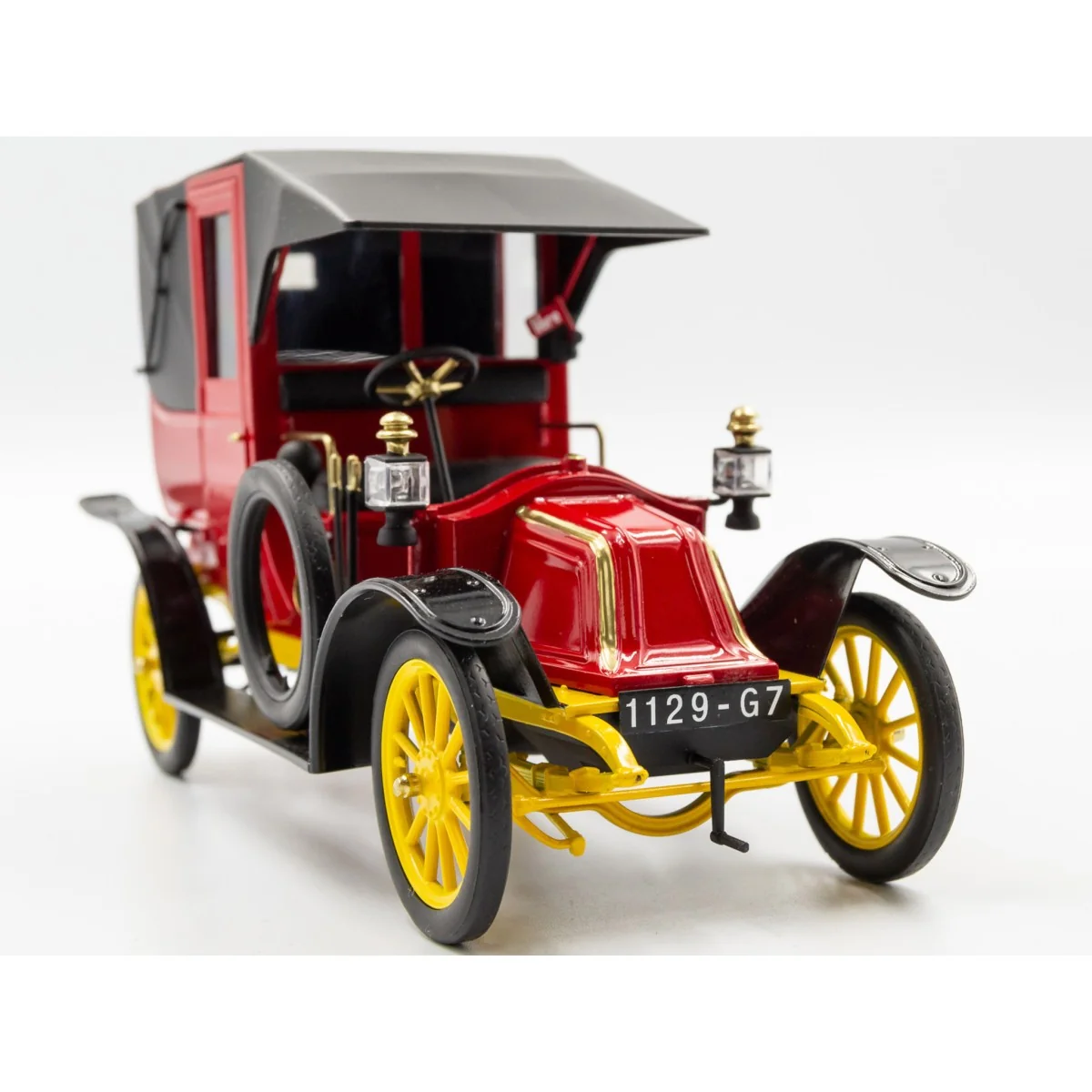 Renault AG 1910 Taxi Parisien 1/24 ICM 24030 - 8 Renault AG 1910 Taxi Parisien 1/24 ICM 24030 - 8
