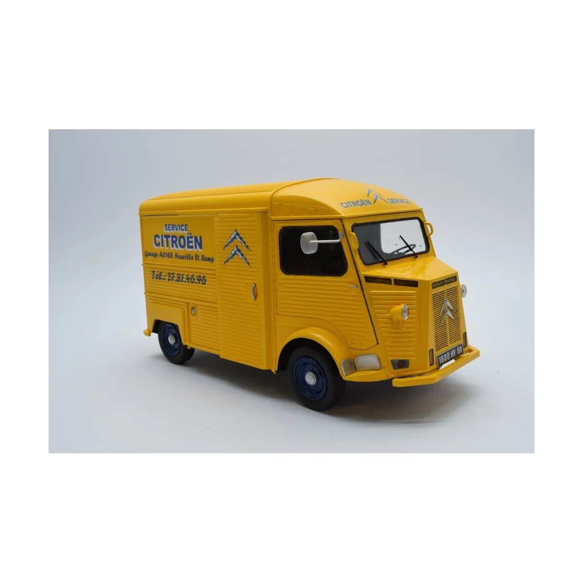 Cotroën HY 1/24 Heller + colle et peintures Heller HEL-56744 - 5 Cotroën HY 1/24 Heller + colle et peintures Heller HEL-56744 - 5