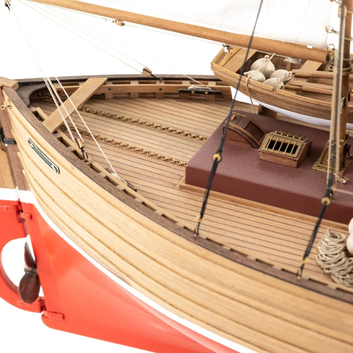 Scottish fishing boat Fifie 1/32 wooden boat Amati Amati 1300/09 - 5 Scottish fishing boat Fifie 1/32 wooden boat Amati Amati 1300/09 - 5