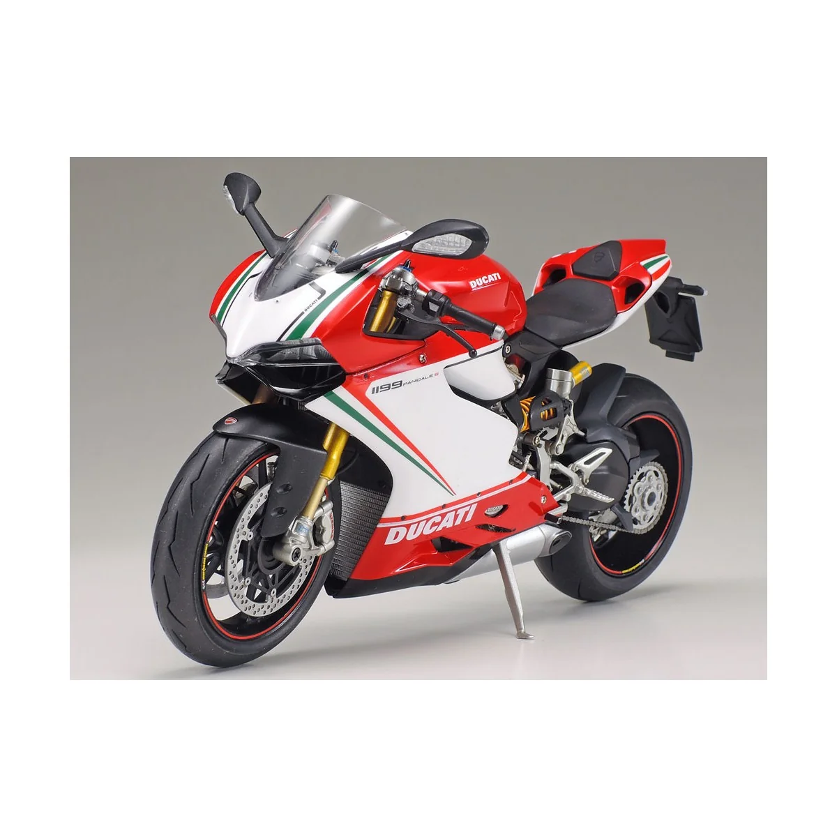 Motorcycle Ducati 1199 Panigale Tricolore 1/12 Tamiya Tamiya 14132 - 3 Motorcycle Ducati 1199 Panigale Tricolore 1/12 Tamiya Tamiya 14132 - 3