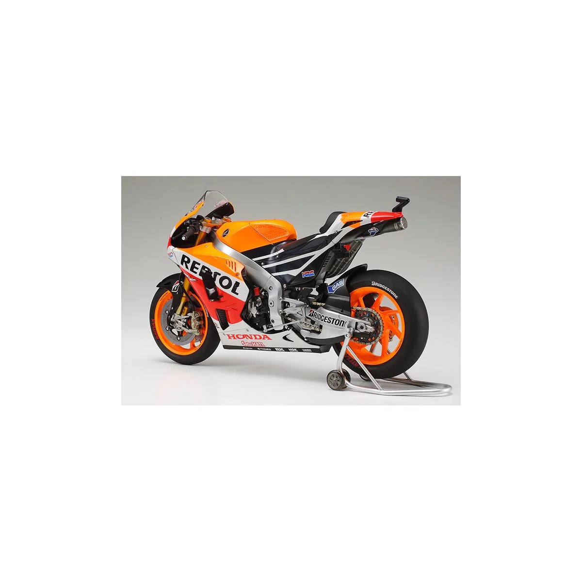 Motorcycle Honda RC213V 2014 Repsol 1/12 Tamiya Tamiya 14130 - 3 Motorcycle Honda RC213V 2014 Repsol 1/12 Tamiya Tamiya 14130 - 3