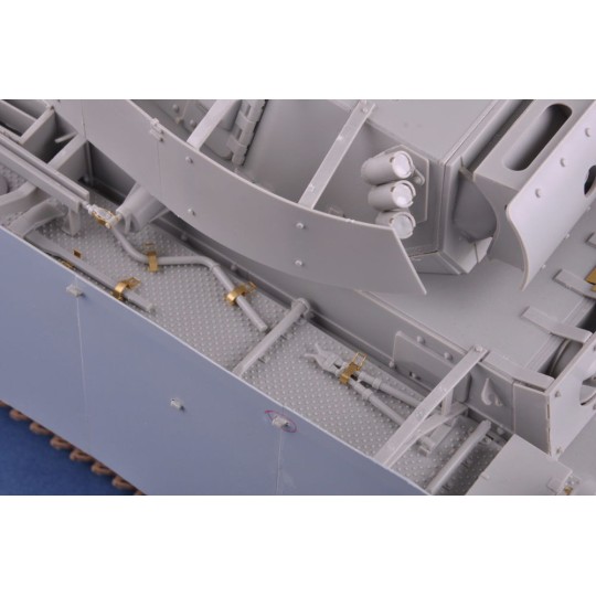 HEL-30321-Char PZ. KPFW. III AUSF. J,L,M (4 in 1) 1/16 Heller