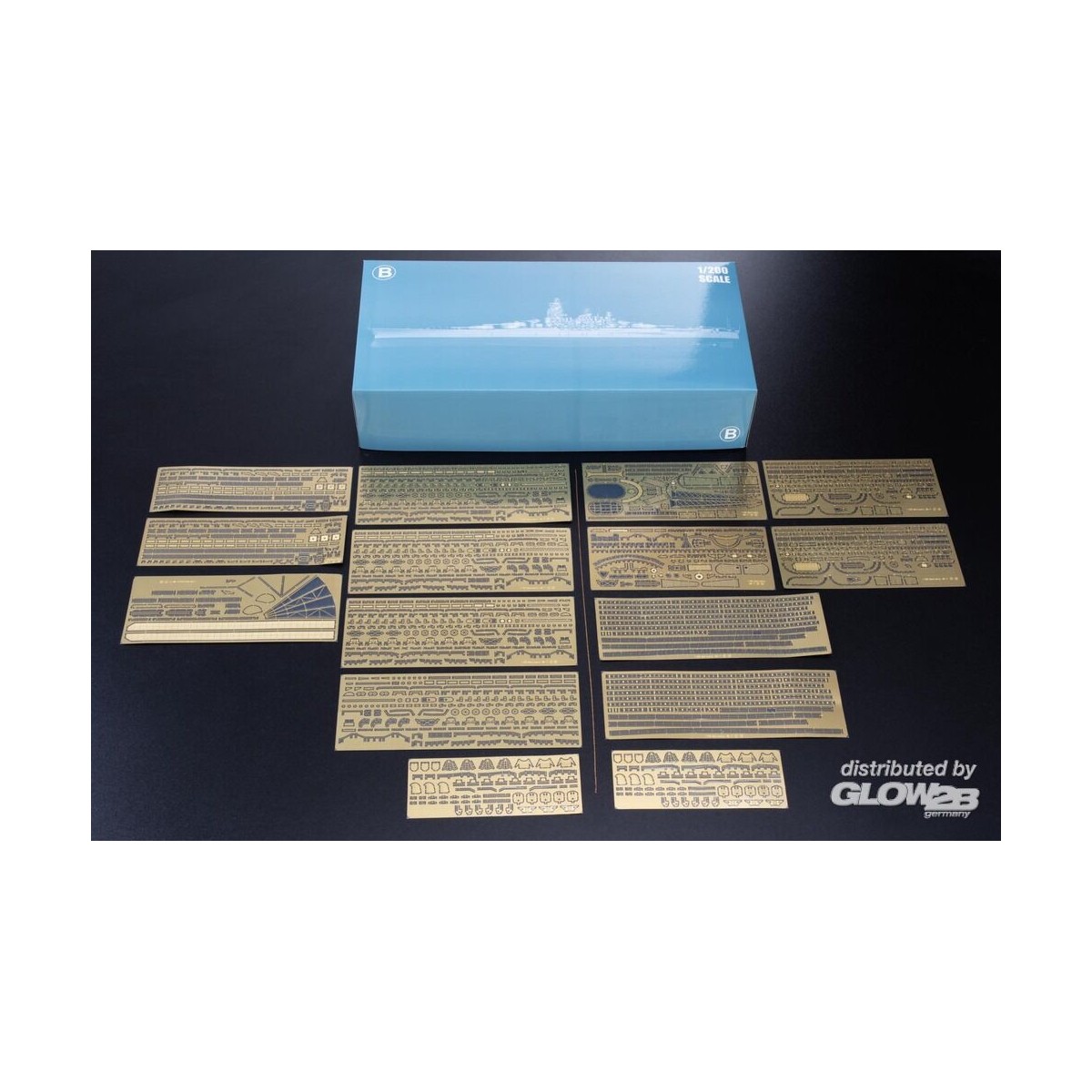 YAMATO Battleship PREMIUM 1/200 Glow2B Trumpeter 5058052000 - 8