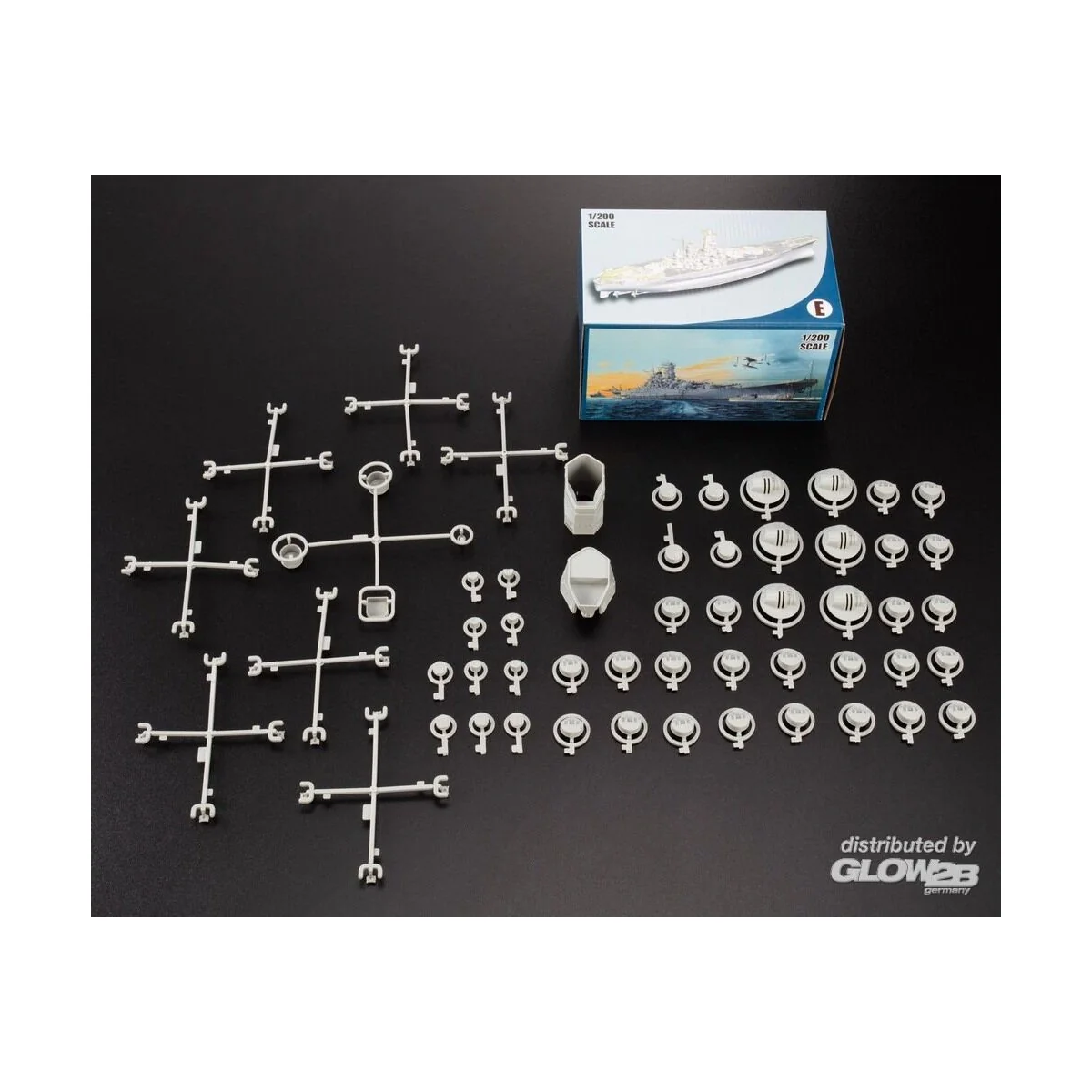 YAMATO Battleship PREMIUM 1/200 Glow2B Trumpeter 5058052000 - 11