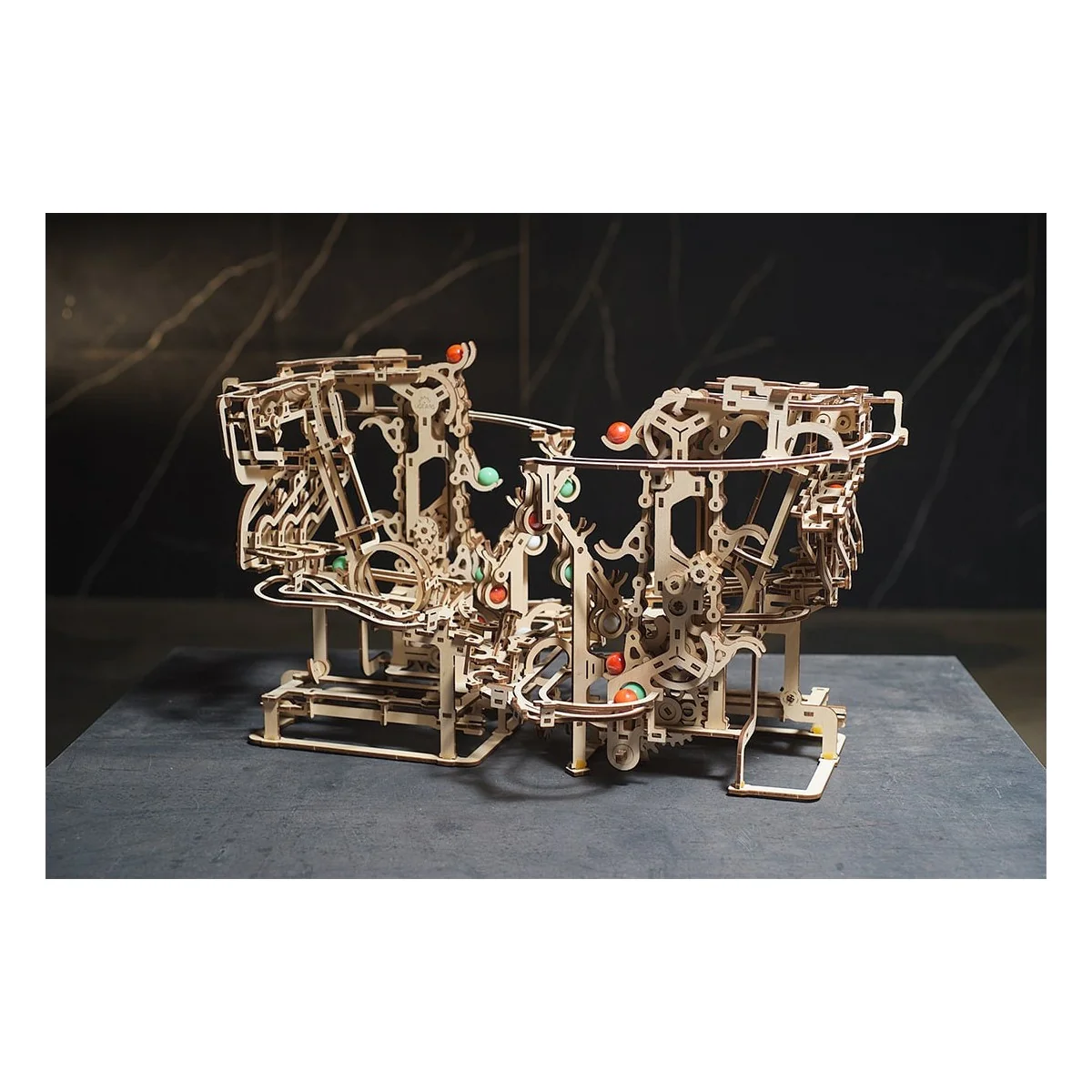 Ball course with Elevator chain Puzzle 3D wood UGEARS UGEARS UG-70156 - 17 Ball course with Elevator chain Puzzle 3D wood UGEARS UGEARS UG-70156 - 17