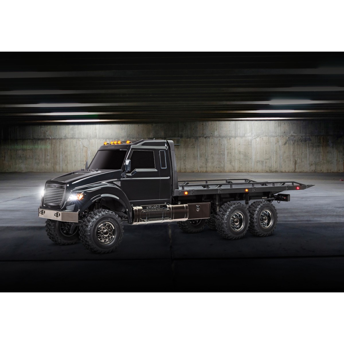 TRX-6 Ultimate RC Hauler 6x6 Black TQi RTR Traxxas 88086-4 Traxxas TRX-88086-4-BLK - 24 TRX-6 Ultimate RC Hauler 6x6 Black TQi RTR Traxxas 88086-4 Traxxas TRX-88086-4-BLK - 24