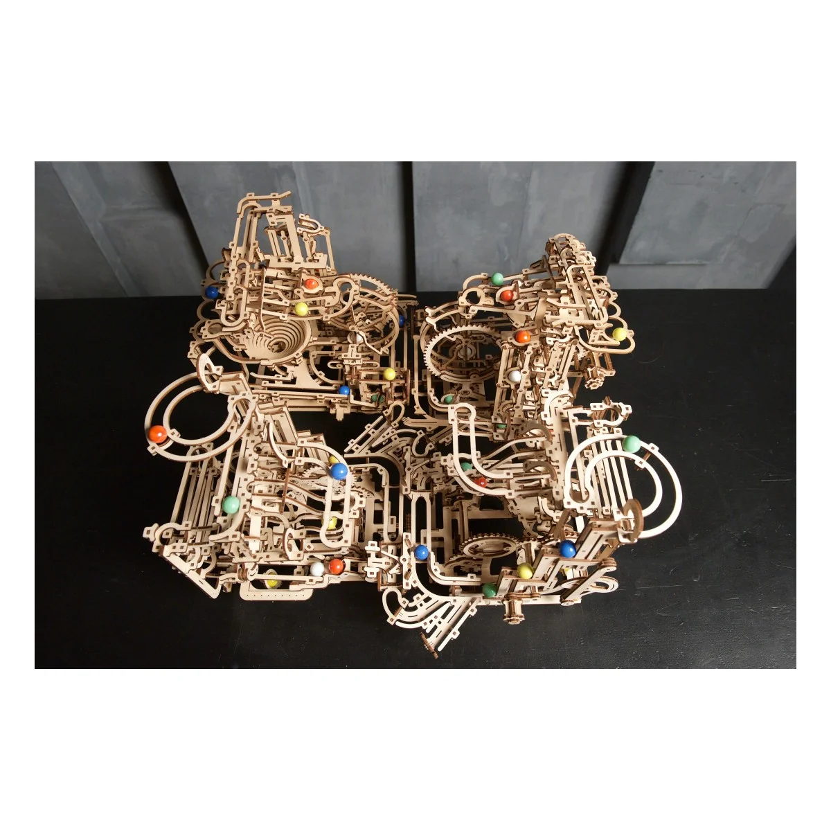 Ball course with Stepped elevator Puzzle 3D wood UGEARS UGEARS UG-70157 - 12