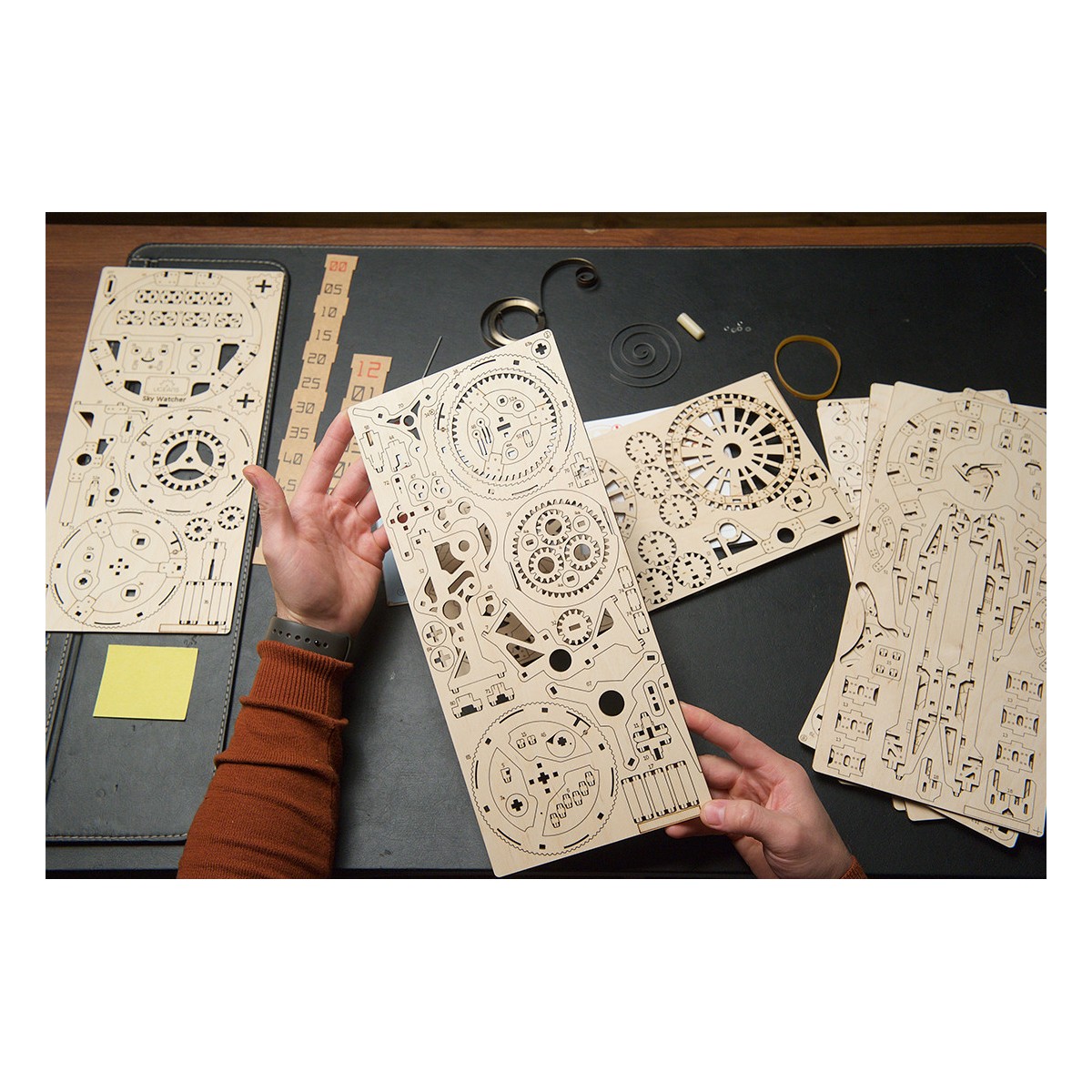 Horloge observateur du ciel Puzzle 3D bois UGEARS UGEARS UG-70162 - 9