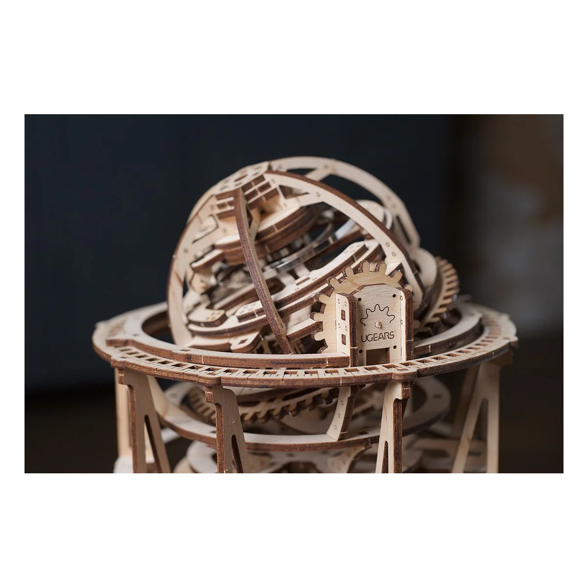 Horloge observateur du ciel Puzzle 3D bois UGEARS UGEARS UG-70162 - 11 Horloge observateur du ciel Puzzle 3D bois UGEARS UGEARS UG-70162 - 11