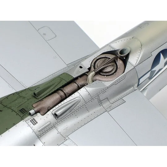 61123-Avion Lockheed P-38J Lightning 1/48 Tamiya