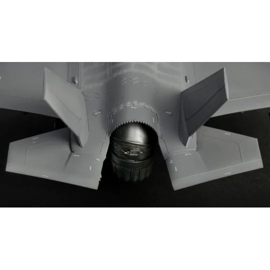 I2810-F-35B Lightning II 1/48 Italeri - I2810