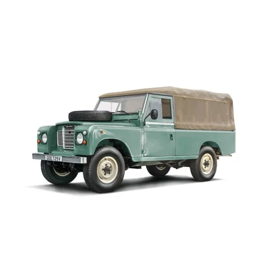 Land Rover 109 LWB 1/24 Italeri Italeri I3665 - 1 I3665-Land Rover 109 LWB 1/24 Italeri - I3665